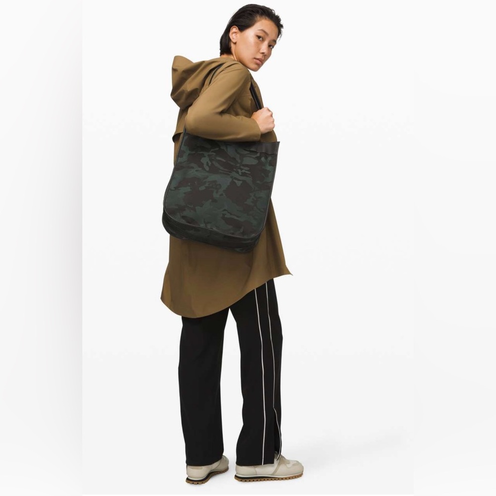 Lululemon Now and Always tote 15L